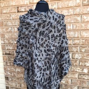 New Gray Leopard Poncho